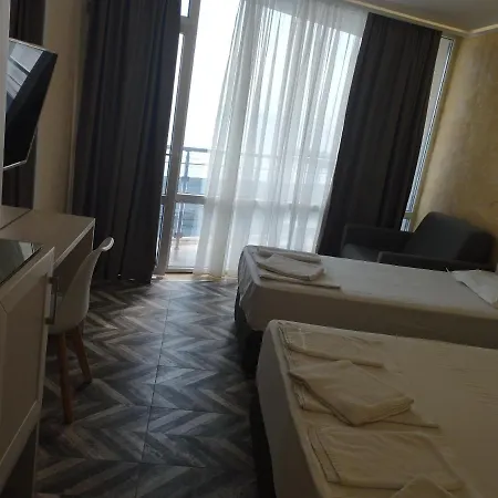 Sea View Triple S B Apartment Pomorie